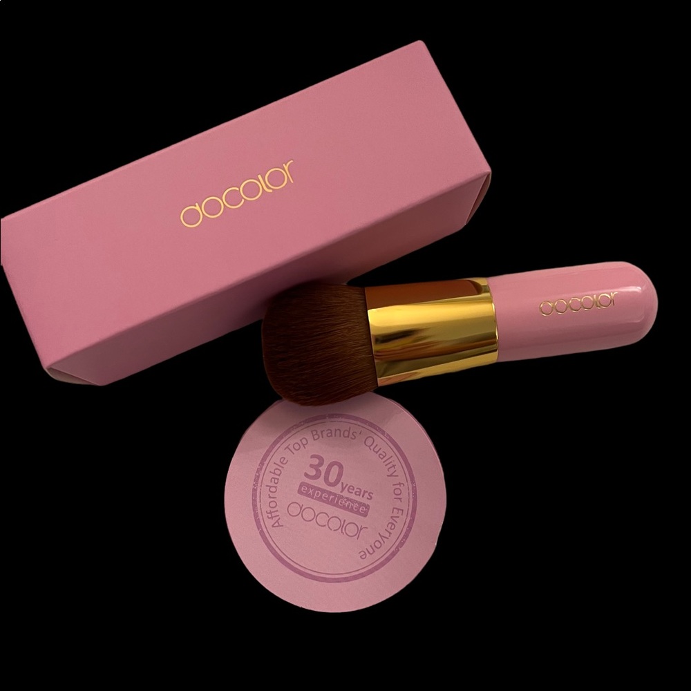 DOCOLOR Pink Professional kabuki foundation/powder brush NIB
